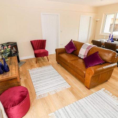 Ramsey Lodge Bier Wood Lodges Tenby Kültér fotó