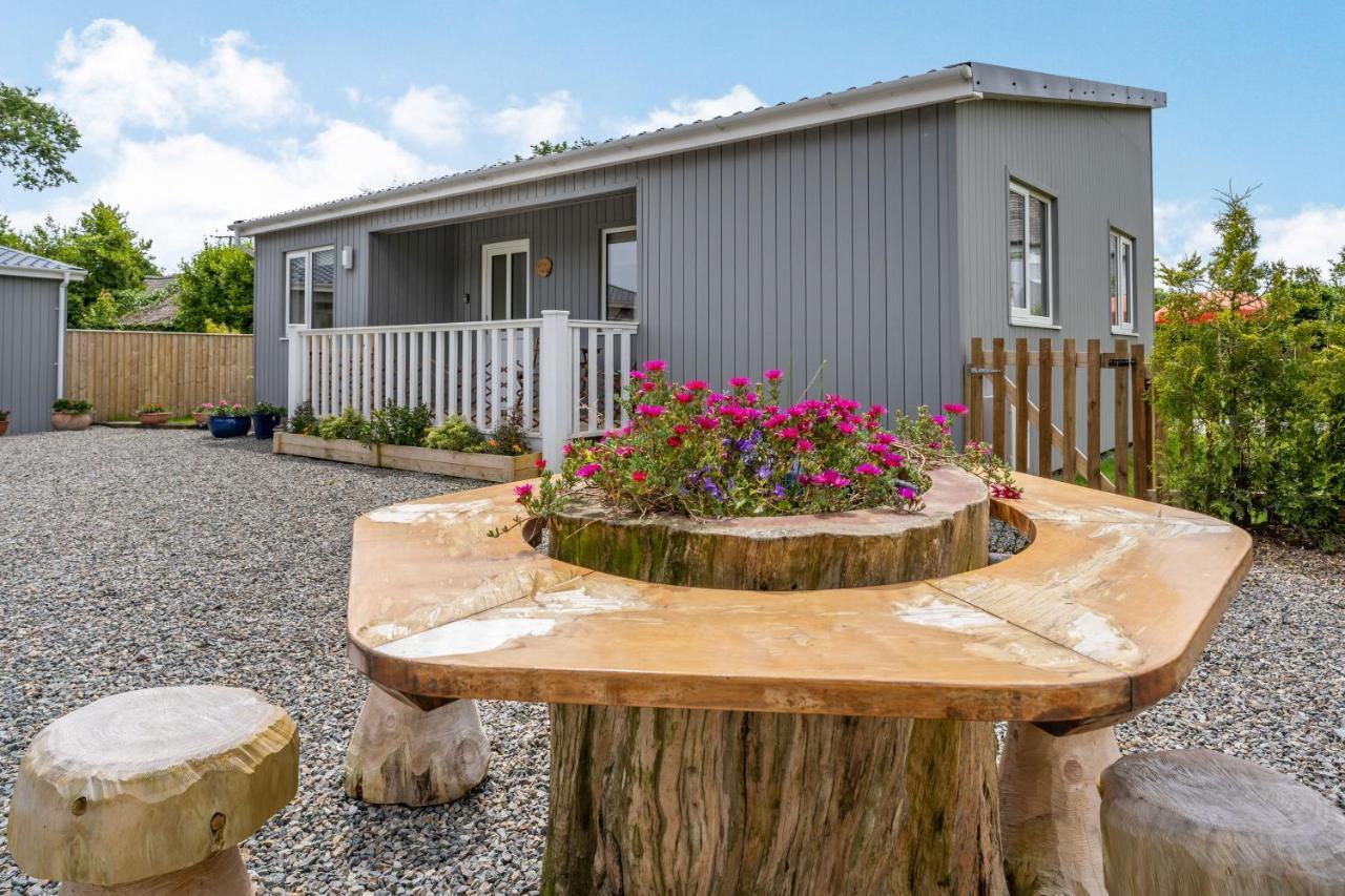 Ramsey Lodge Bier Wood Lodges Tenby Kültér fotó